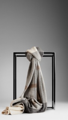 Check Cashmere Scarf