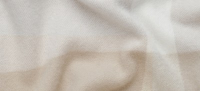 PALE NUDE CHECK