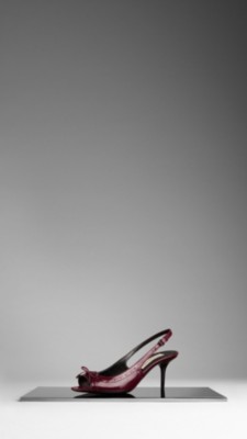 Brogue Detail Leather Sandals