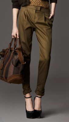 Pleat Front Boyfriend Fit Trousers