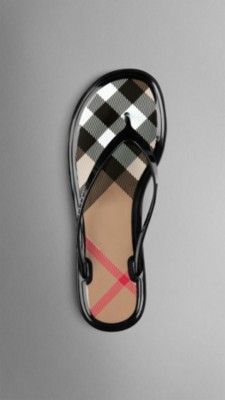 Check Detail Flip Flops