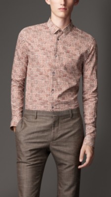 Slim Fit Geometric Print Shirt