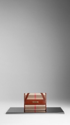 Bridle House Check ID Wallet