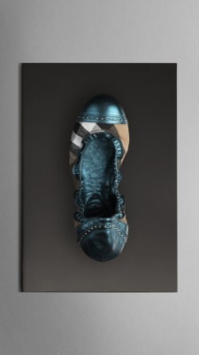 Metallic Leather House Check Ballerinas