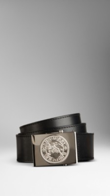 Embossed Plaque Leather Belt