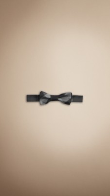 Check Silk Bow Tie