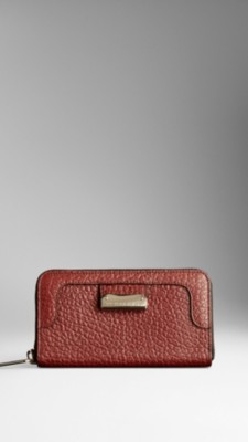 Heritage Grain Leather Ziparound Wallet
