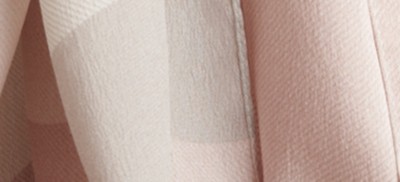 PALE RHUBARB CHECK