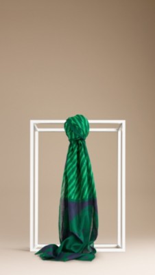 Cotton Heart Graphic Scarf