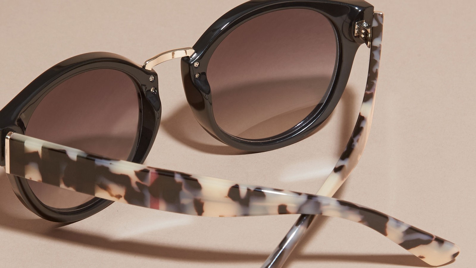 cheap burberry sunglasses womens 