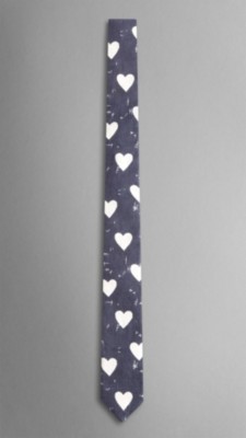 Heart Print Skinny Tie