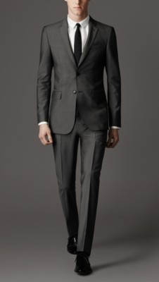 Modern Fit Wool Mohair Suit
