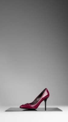 Leather Brogue Detail Pumps