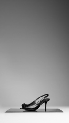 Brogue Detail Leather Sandals