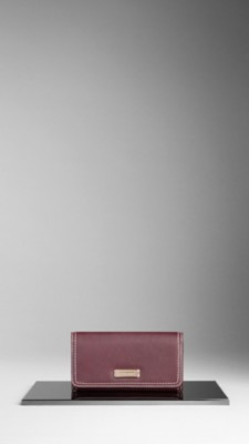 Leather Saddlestitch Continental Wallet
