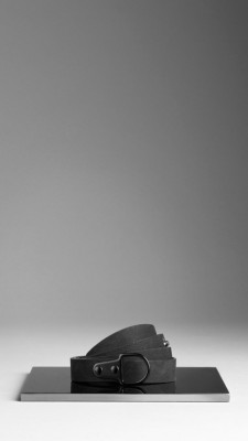 Bridle Buckle Leather Belt