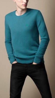 Classic Cashmere Sweater