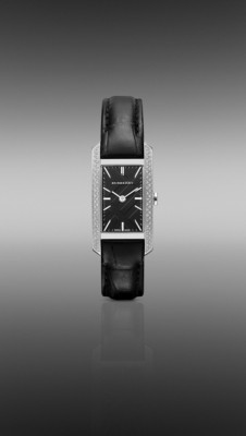 The Pioneer BU9507 da 20 mm con lunetta con diamanti