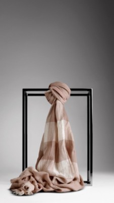 Check Crinkled Cashmere Scarf