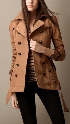 Short Lizard Detail Trench Coat