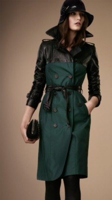 COLECCIÓN TRENCH COATS PARA MUJER