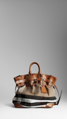 Bold Stitch Canvas Check Traveller Bag