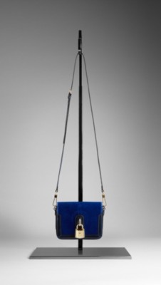 Lock Detail Crossbody Bag