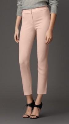 Pantalon de coupe skinny en crêpe renforcé en satin