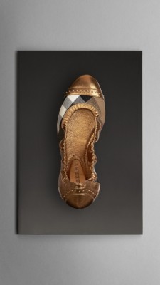 Metallic Leather House Check Ballerinas