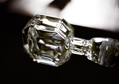 WATCH THE BACCARAT CRAFTSMANSHIP