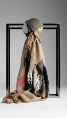 Check Wool Square