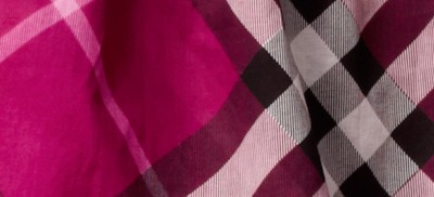 MAGENTA