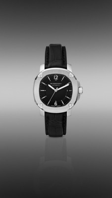 The Britain BBY1200 43mm Automatic