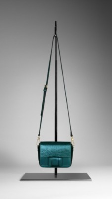 Bow Detail Metallic Crossbody Bag