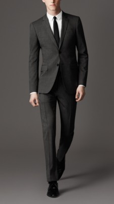 Modern Fit Virgin Wool Blend Suit