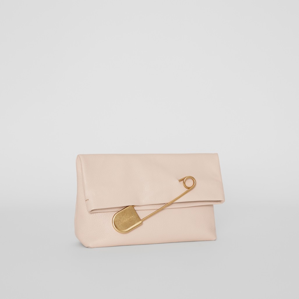 stone the medium pin clutch in leather image61