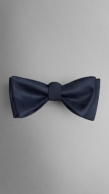 Textured Silk Bow Tie