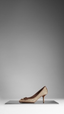 Check Jacquard Brogue Detail Pumps