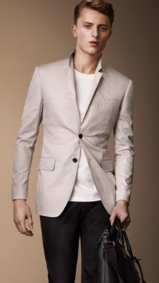 SHOP MENSWEAR