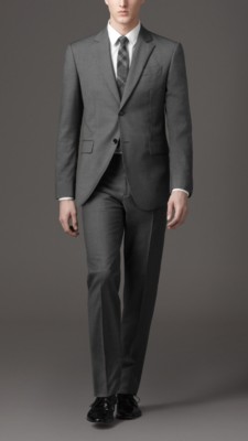 Classic Fit Virgin Wool Suit