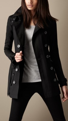 Trench coat corto de algodón técnico