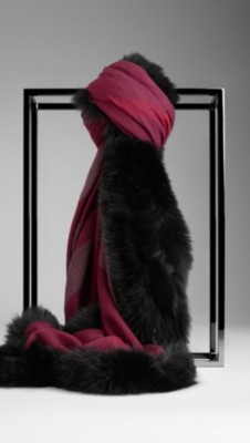 Fur Trim Check Square