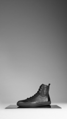 Heritage Graphic Leather High-Top Trainers