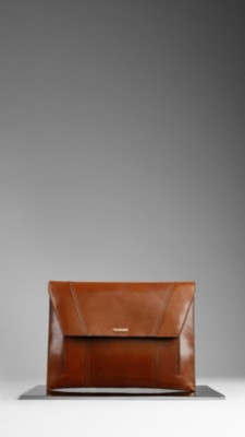 Bridle Leather Digital Case