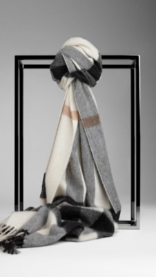 Check Cashmere Scarf