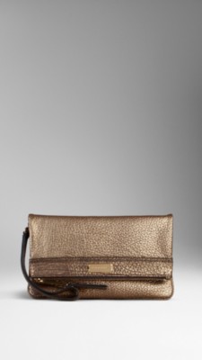 Grainy Leather Folding Wristlet