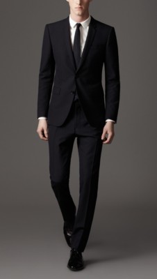 Modern Fit Virgin Wool Pinstripe Suit