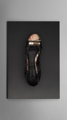 Haymarket Check Grainy Leather Ballerinas