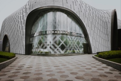 <strong>SHANGHAI L'AVENUE</strong> 上海尚嘉中心店隆重开幕