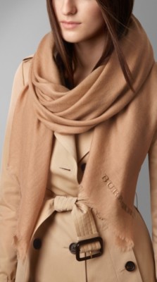 Camel Cachecol leve de cashmere bordado - Imagem 2
